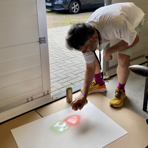 Henrik Eiben im Atelier für Druckgrafik, Wedel