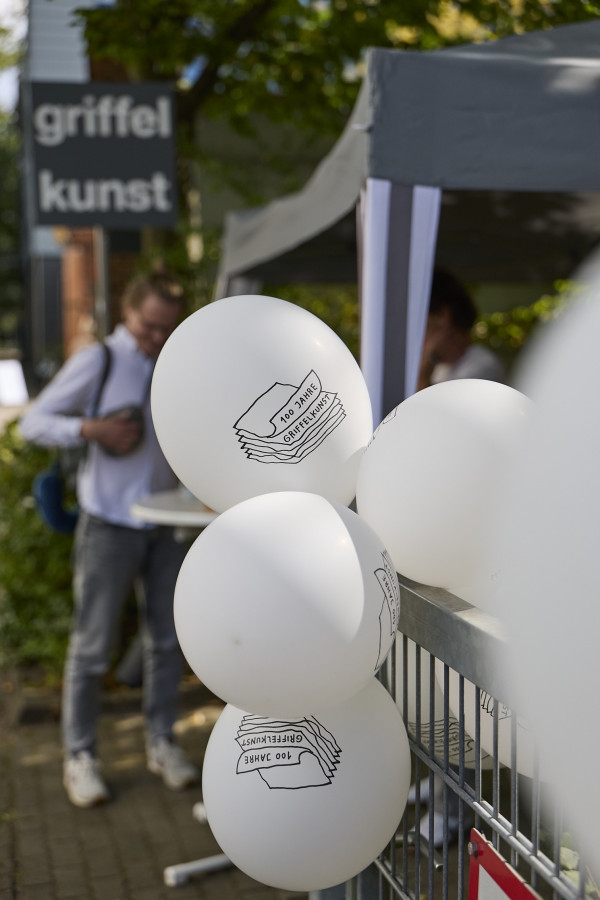 SF-web_luftballon.jpg